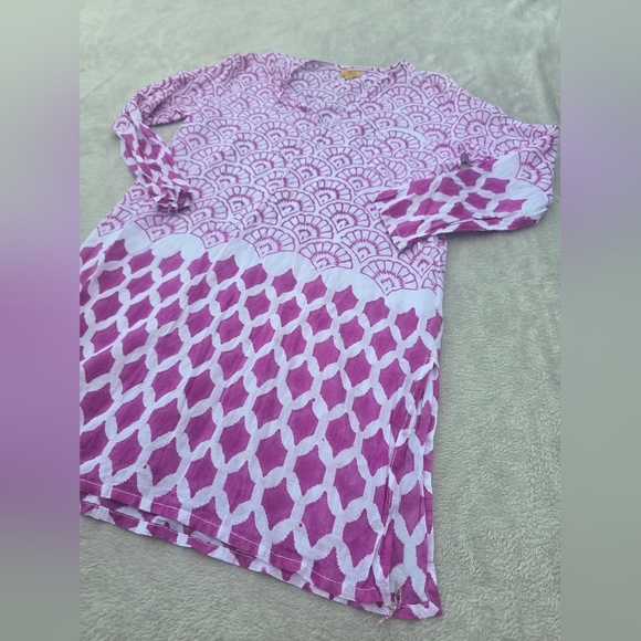 Roberta Roller Rabbit Tunic - Picture 2 of 12